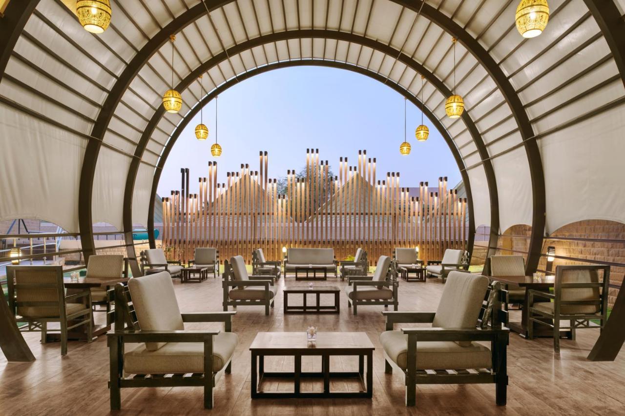 Intercontinental Riyadh By Ihg Exterior foto The lounge at the airport
